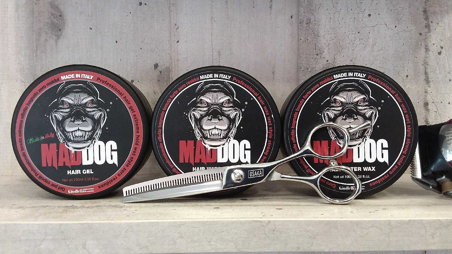 Επαγγελματικά προϊόντα MAD DOG και ψαλίδια στο Toronto Barber House